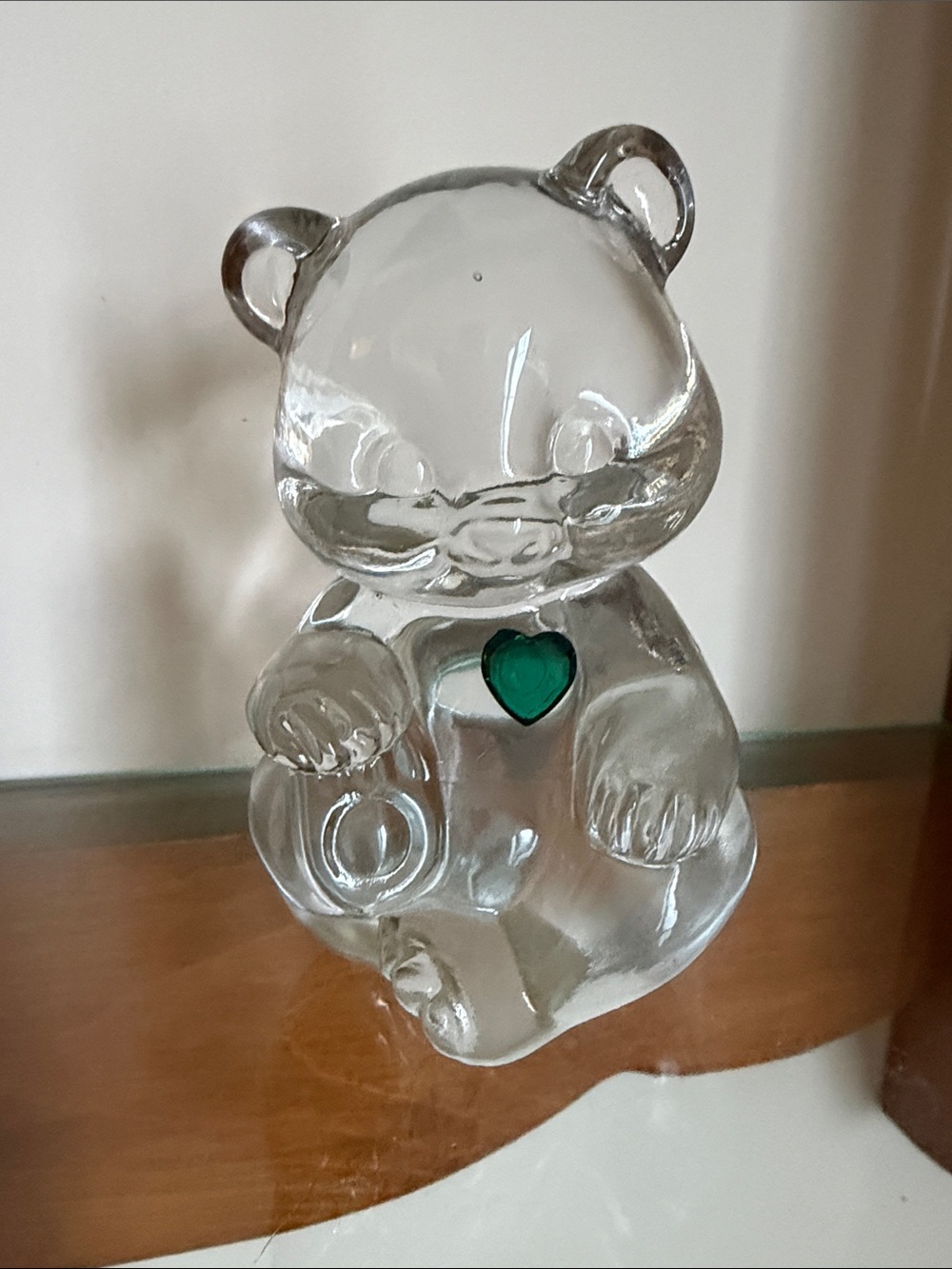 Fenton Clear Glass Bear with Emerald Green Heart Accent